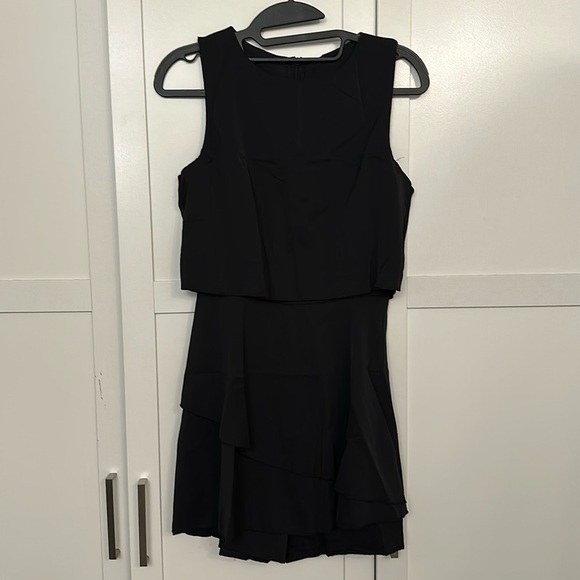 SUMMER CASUAL BIANCA LAYERED ROMPER - Picture 3 of 3